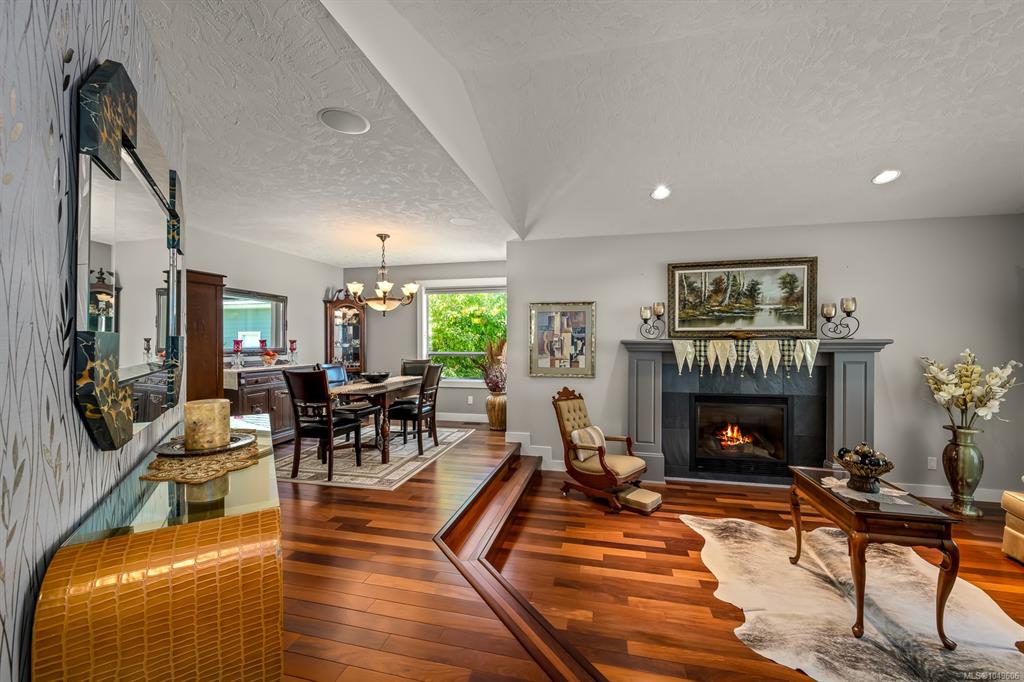 Fifth View of 920 Eastwicke Cres, Comox, BC, V9M 1B2