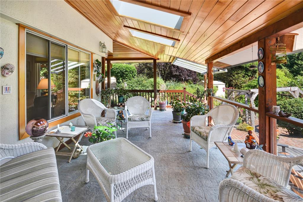 Fourth View of 697 Crestwood Rd, Gabriola Island, BC, V0R 1X4