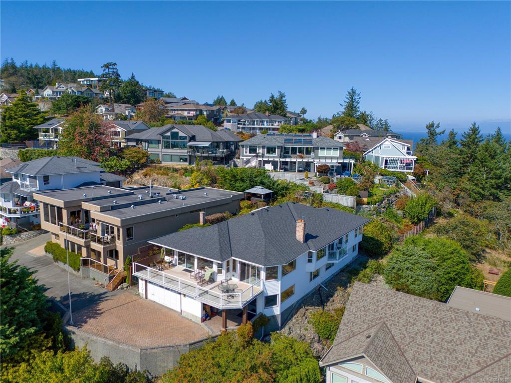 Fourth View of 3665 Glen Oaks Dr, Nanaimo, BC, V9T 5L3