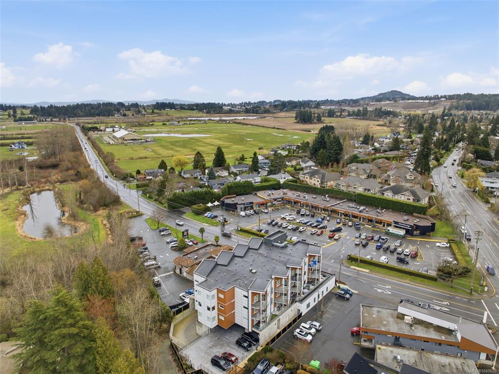 Second View of 7098 Wallace Dr, Central Saanich, BC, V8M 1E9