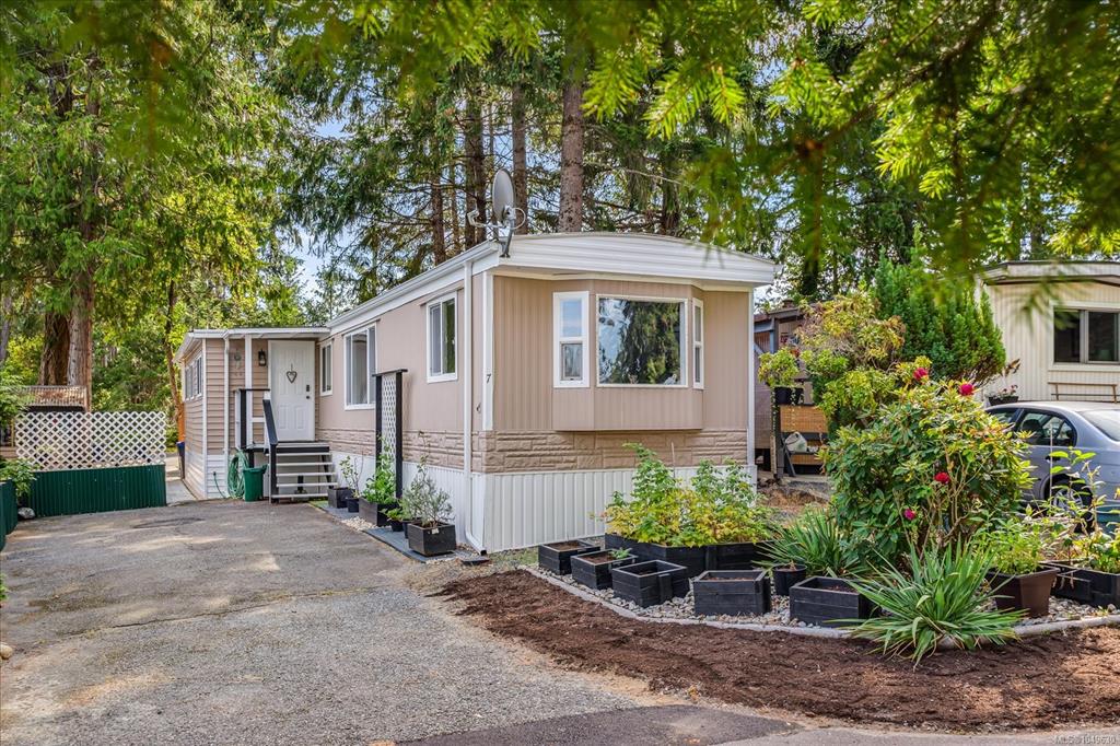 1247 Arbutus Rd, 1049630, BC,