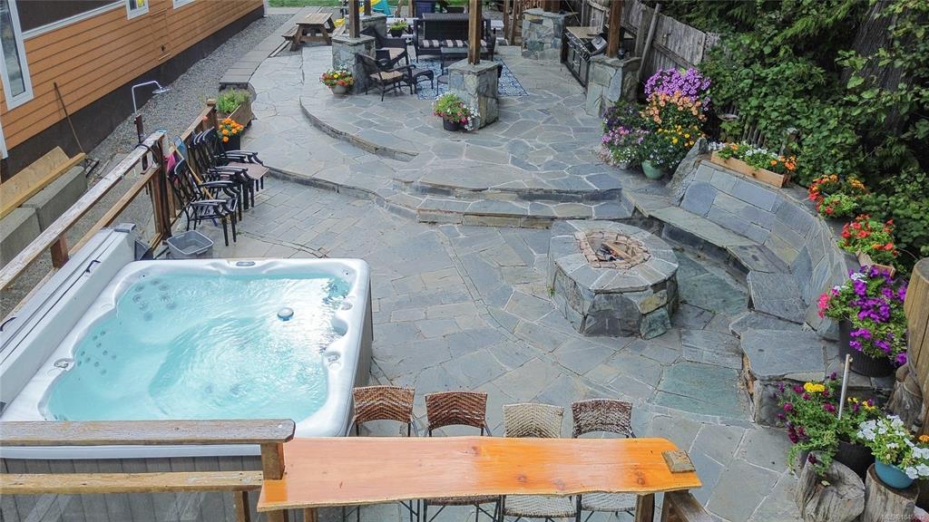 Fifth View of 10257 South Shore Rd, Honeymoon Bay, BC, V0R 1Y0