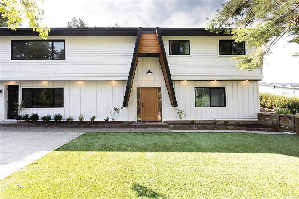 Fourth View of 923 Walfred Rd, Langford, BC, V9C 2P3
