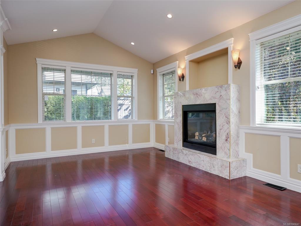 Third View of 424 Nursery Hill Dr, View Royal, BC, V9B 0E2