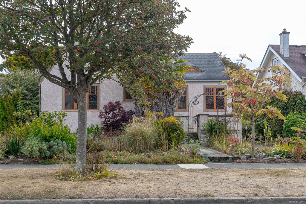 63 Howe St, 1049652, BC,