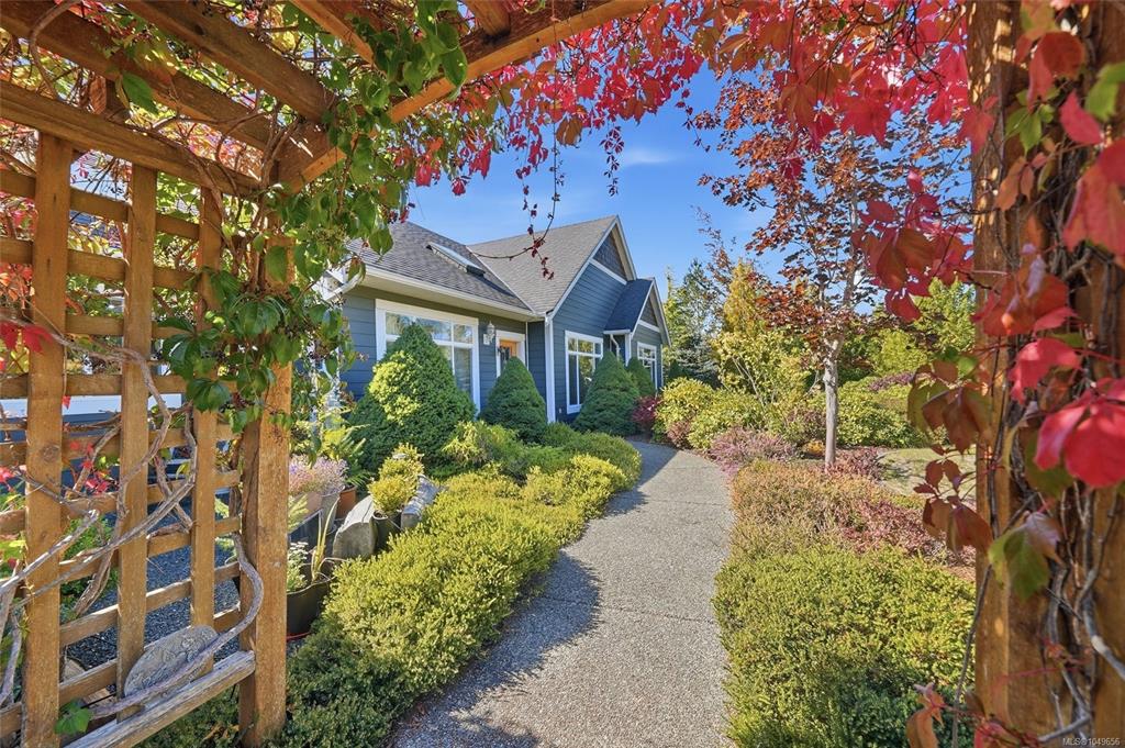 Fifth View of 2040 Sun King Rd, Coombs, BC, V0R 1M0