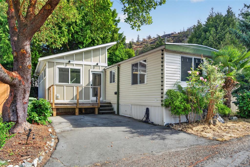 2587 Selwyn Rd, 1049677, BC,