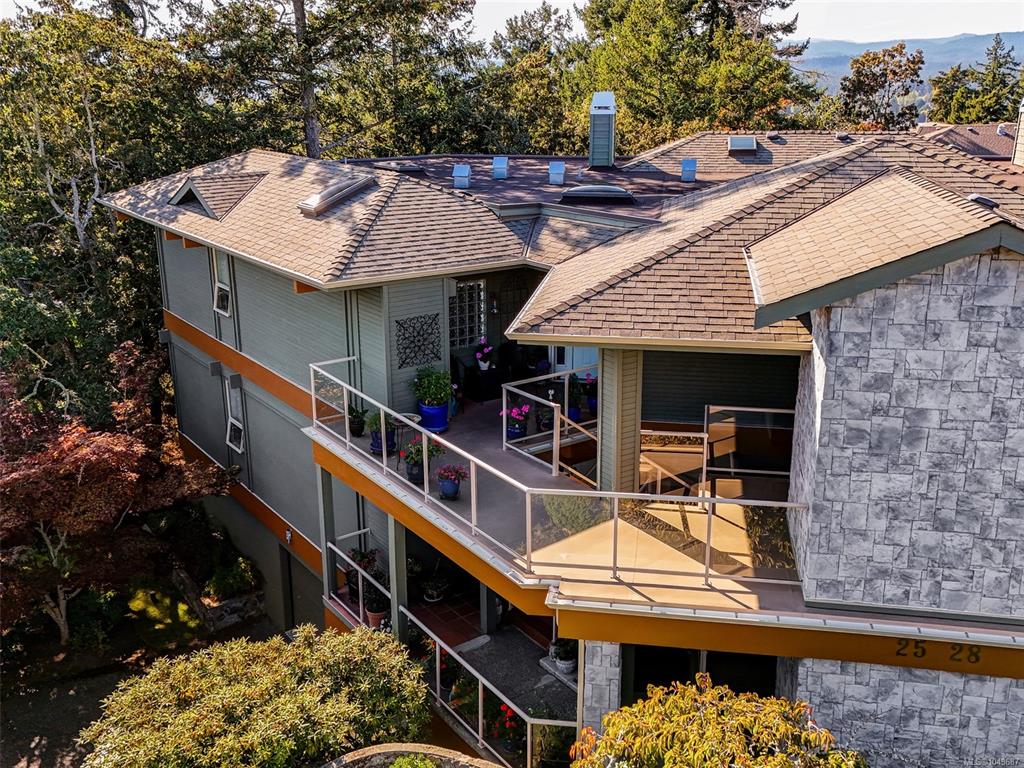 4305 Maltwood Lane, 1049687, BC,