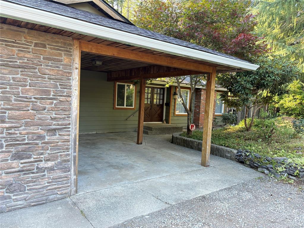 Third View of 254 Fawn Rd, Campbell River, BC, V9W 5L7