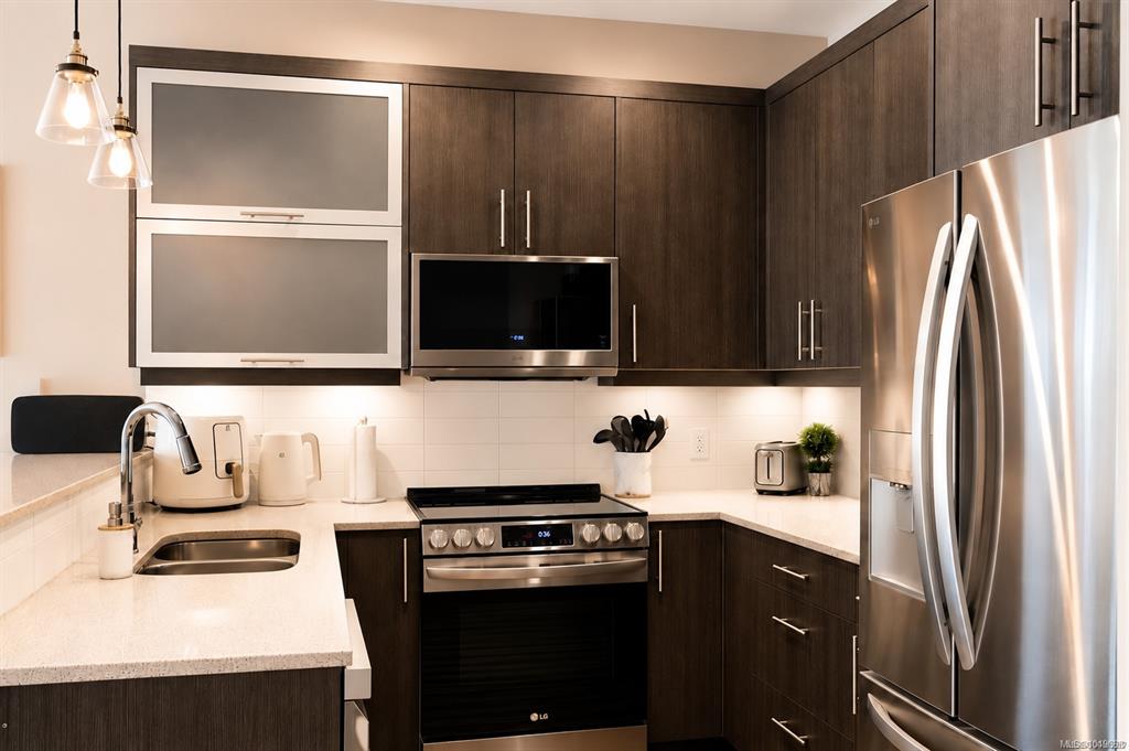 Fifth View of 2726 Peatt Rd, Langford, BC, V9B 3V3
