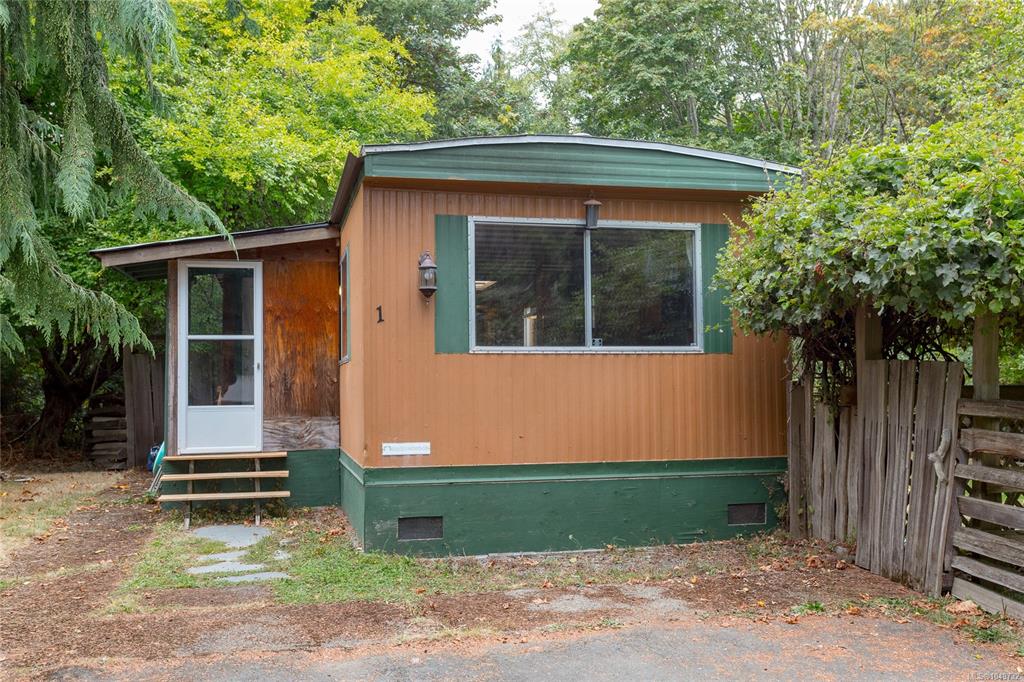 Fourth View of 2670 Sooke River Rd, Sherwood Park MHP, Sooke, BC, V9Z 0Y2