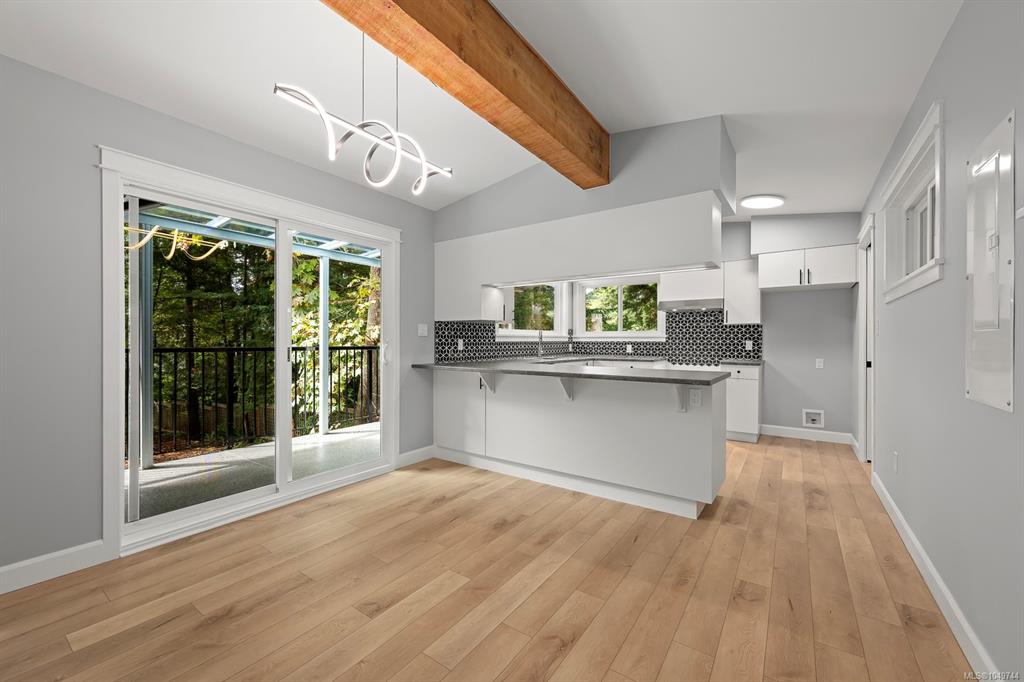 Fourth View of 245 Glacier View Dr, Comox, BC, V9M 1G6