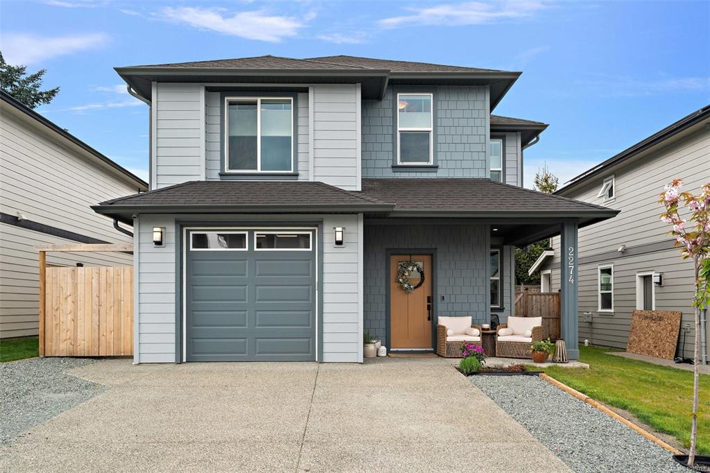 Third View of 2274 Evelyn Lane, Woodland Creek, Sooke, BC, V9Z 0W3