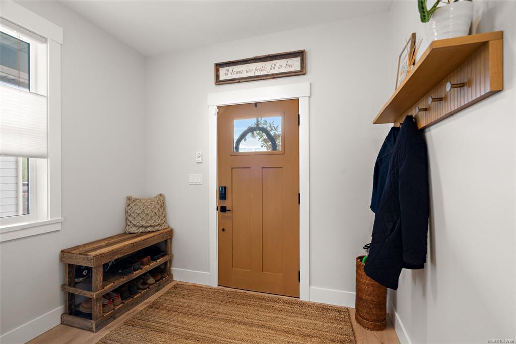Fifth View of 2274 Evelyn Lane, Woodland Creek, Sooke, BC, V9Z 0W3