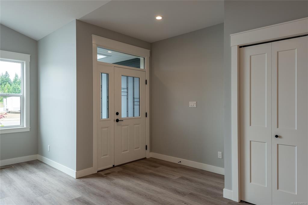 Third View of 1385 Whistlepunk Way, Campbell River, BC, V9W 5C5