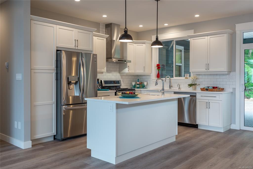 Fourth View of 1385 Whistlepunk Way, Campbell River, BC, V9W 5C5
