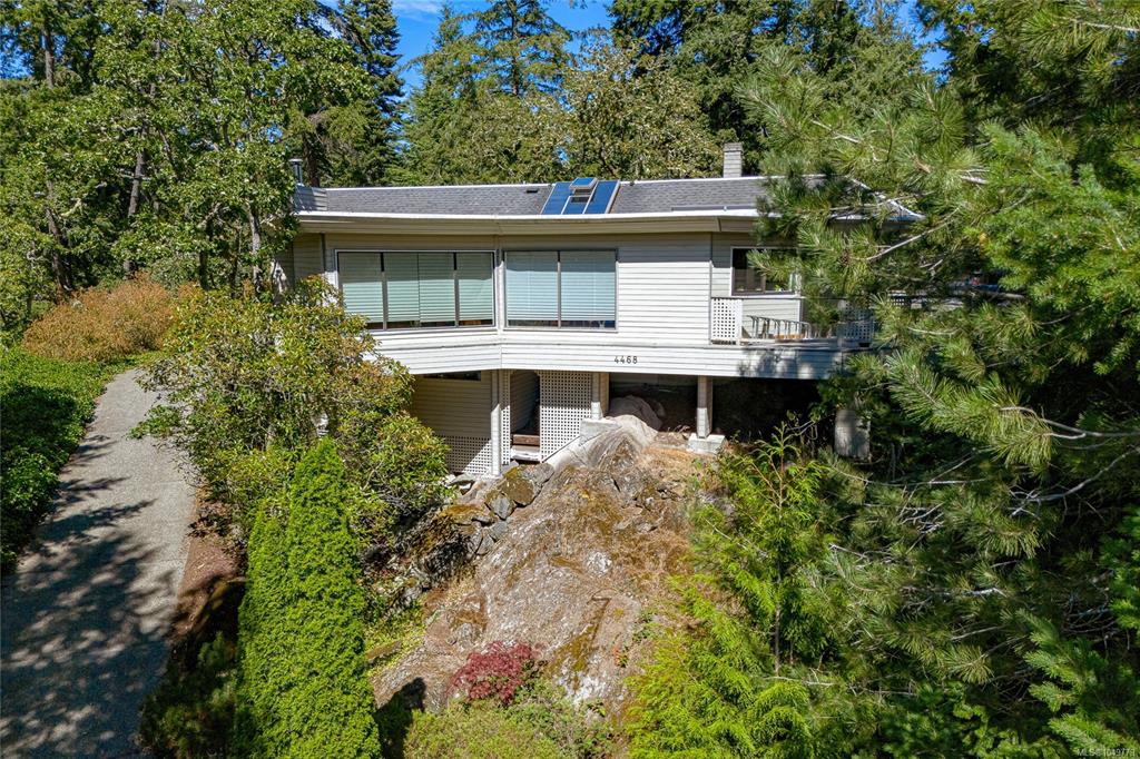 Third View of 4468 Autumnwood Lane, Saanich, BC, V8X 4V8