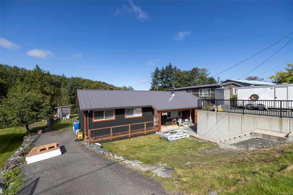 6960 Quatse Cres, 1049786, BC,