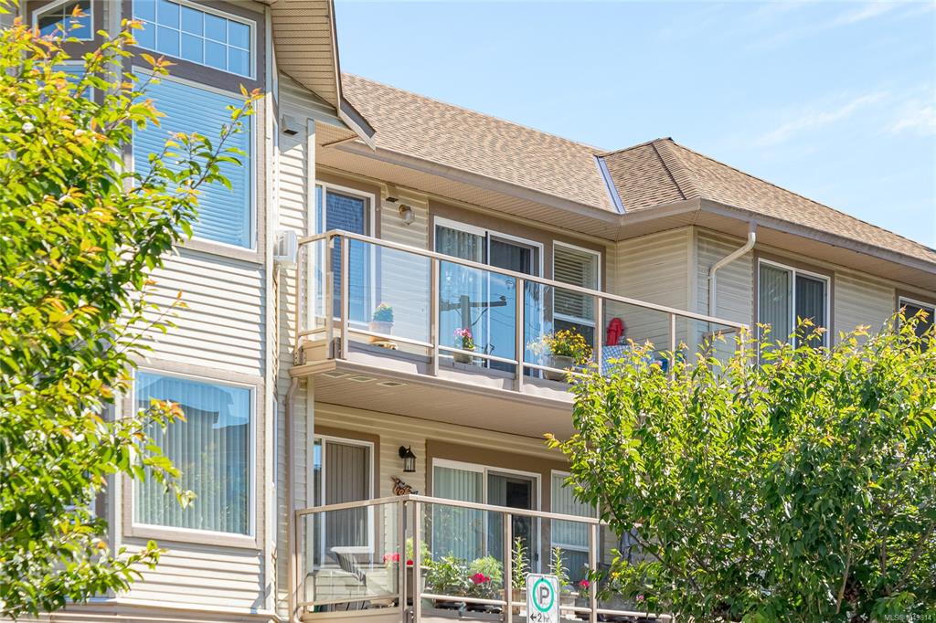 Third View of 245 First St, Centennial Place, Duncan, BC, V9L 1R3