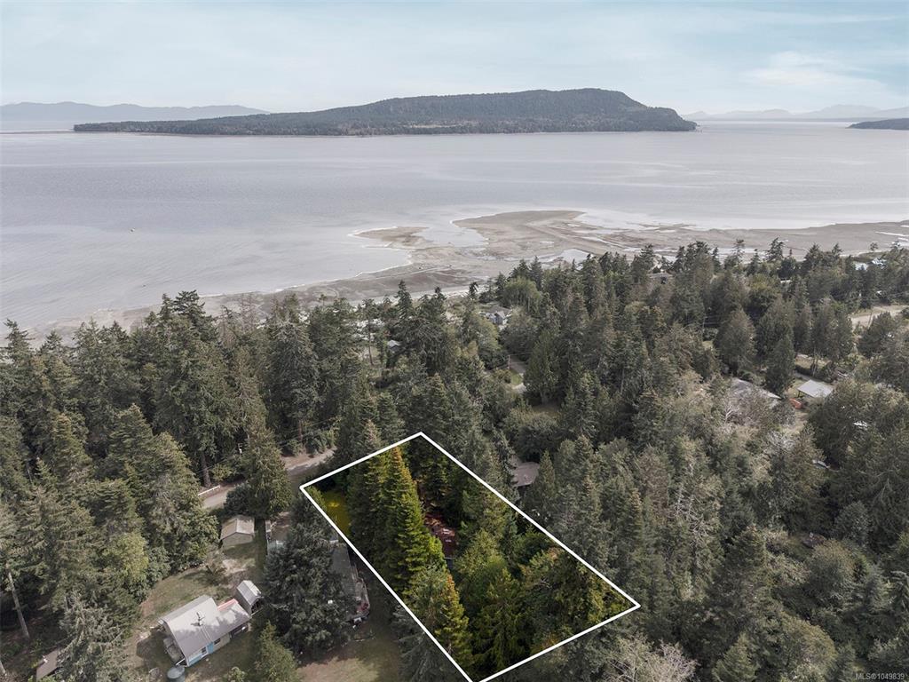 Third View of 1701 Dalziel Rd, Denman Island, BC, V0R 1T0