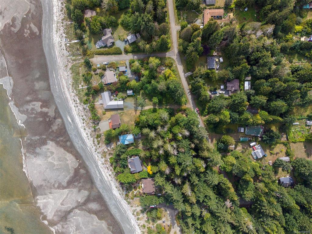 Fifth View of 1701 Dalziel Rd, Denman Island, BC, V0R 1T0