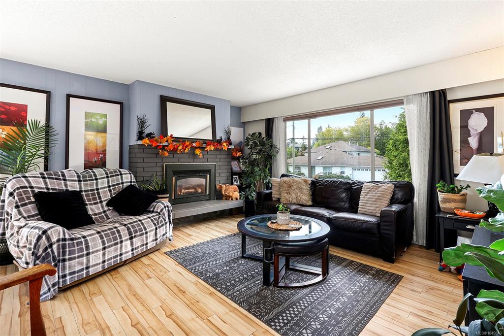 Fifth View of 170 Stewart St, Comox, BC, V9M 2T8