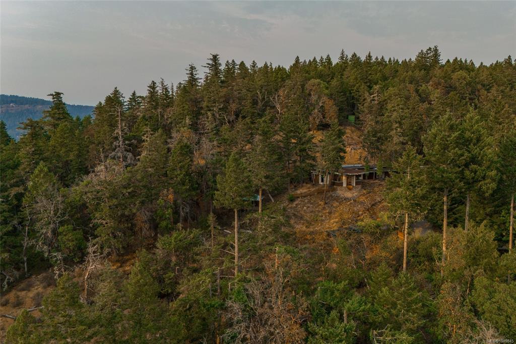 Fifth View of 3326 Port Washington Rd, Pender Island, BC, V0N 2M1