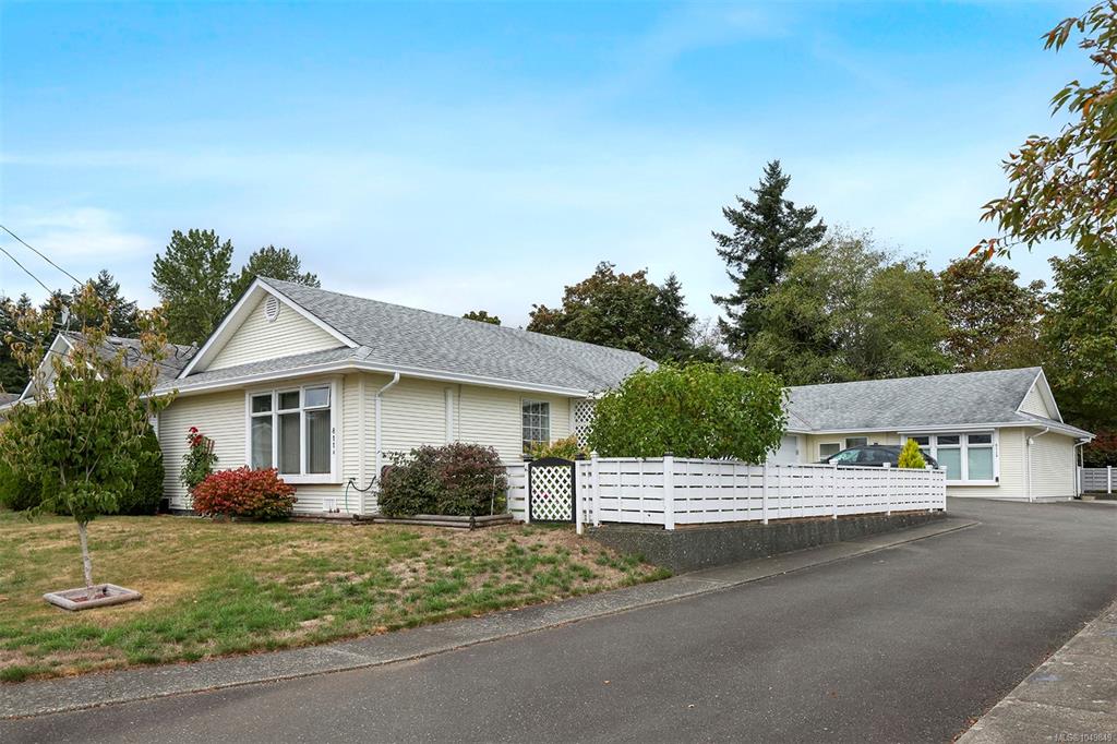 811 Park Pl, 1049849, BC,