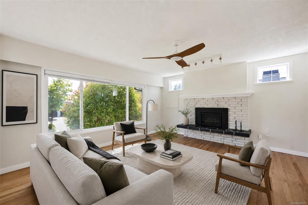 Fifth View of 5348 Parker Ave, Saanich, BC, V8Y 2M9