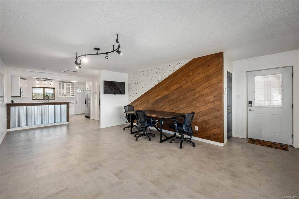 Fifth View of 2206 2204 Petersen Pl, Nanaimo, BC, V9S 4N5