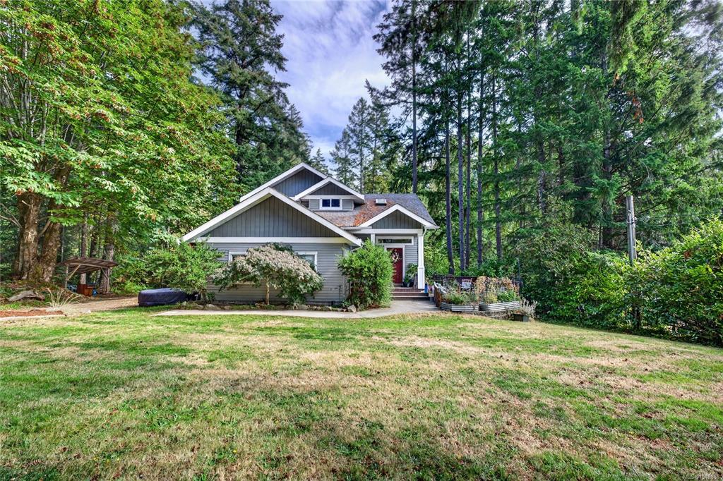 Third View of 135 Pine Pl, Salt Spring, BC, V8K 2N4