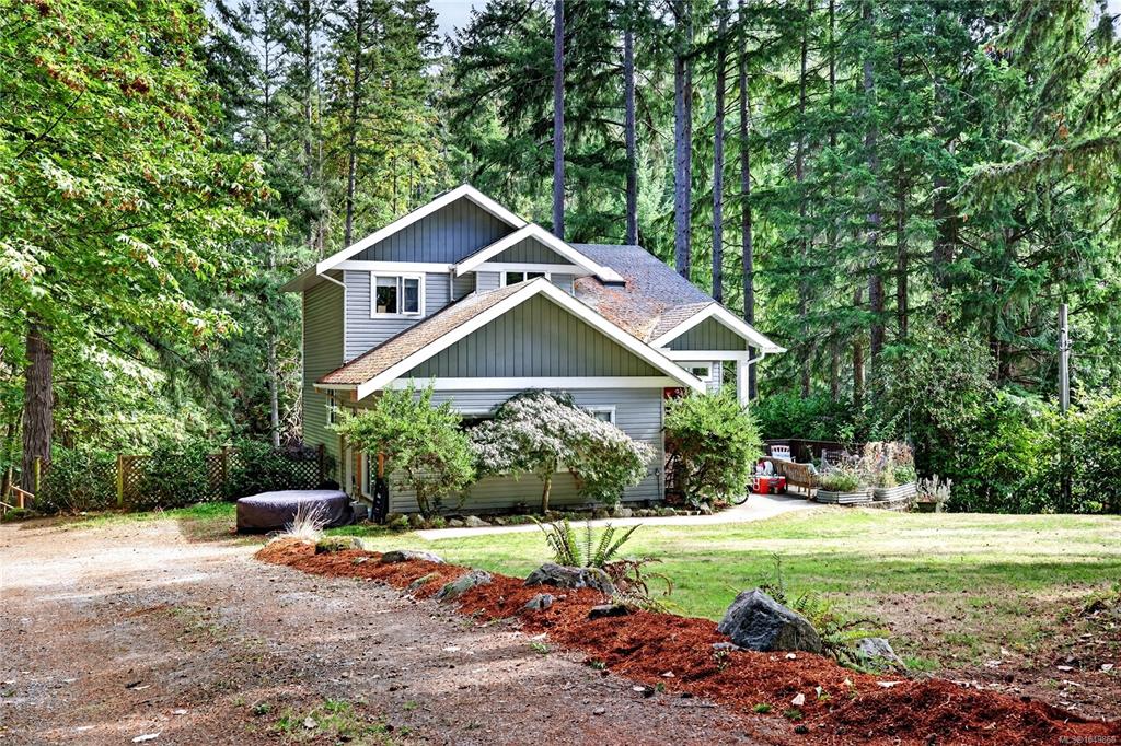 Fifth View of 135 Pine Pl, Salt Spring, BC, V8K 2N4