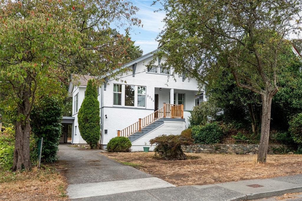 Third View of 2734 Avebury Ave, Victoria, BC, V8R 3W4