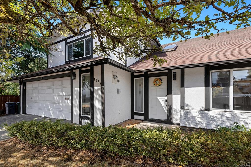 Fourth View of 1634 Tasco Close, Saanich, BC, V8N 5P2
