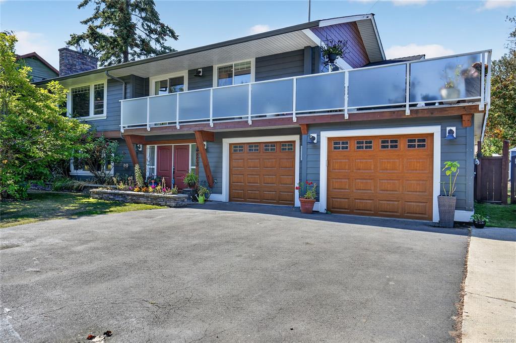 Third View of 853 Glenhale Cres, Parksville, BC, V9P 1Z8