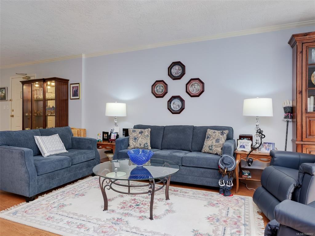 Fourth View of 2829 Arbutus Rd, Saanich, BC, V8N 5X5