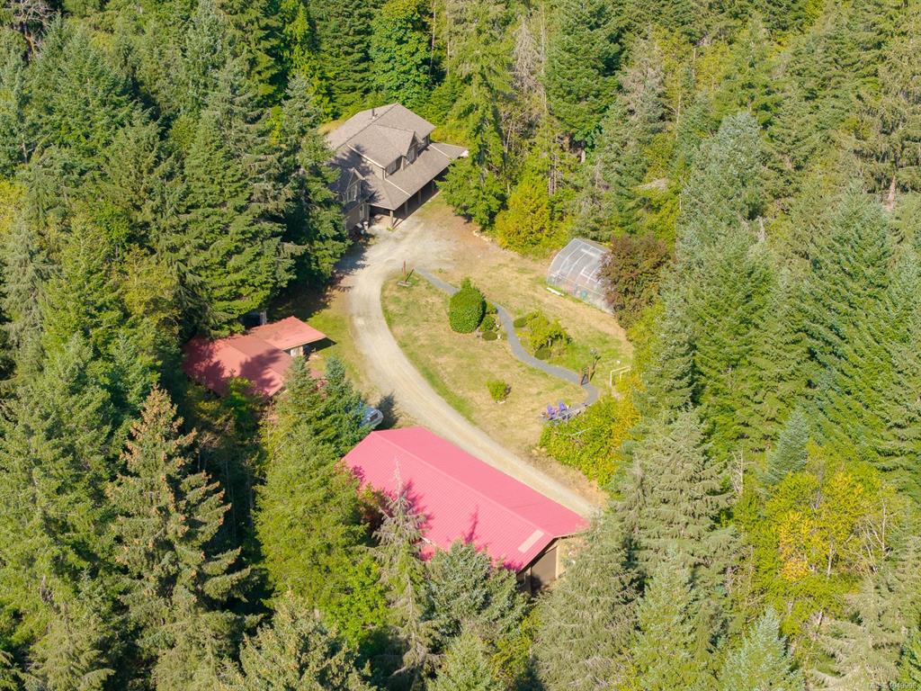 Third View of 9600 Comox Trail, Port Alberni, BC, V9Y 8N8
