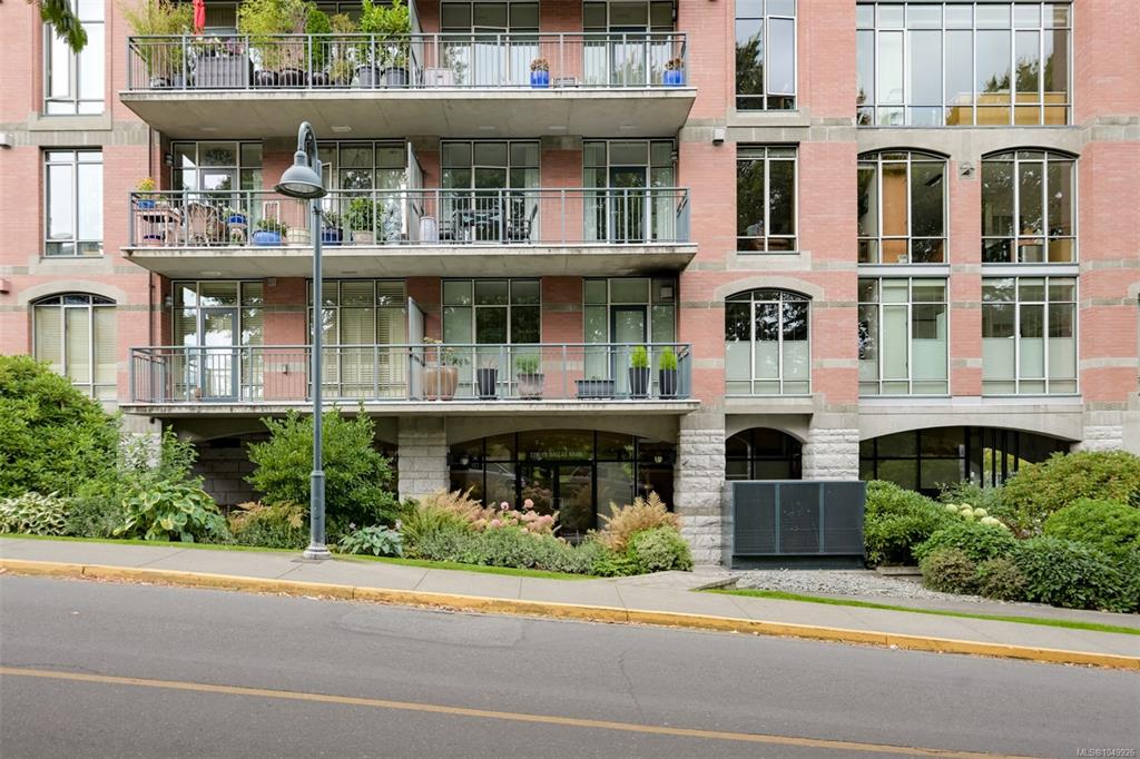 19 Dallas Rd, 1049926, BC,
