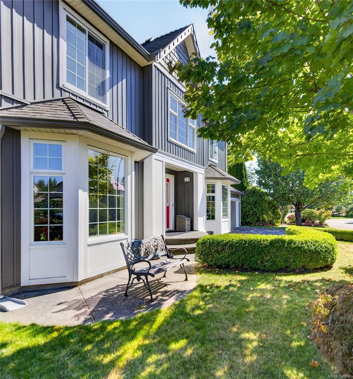 Fifth View of 1000 Kingsley Cres, Foxxwood, Comox, BC, V9M 3R7