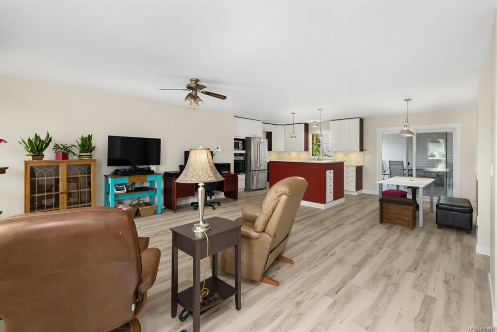 Third View of 3187 Moorfield Rd, Duncan, BC, V9L 4M6
