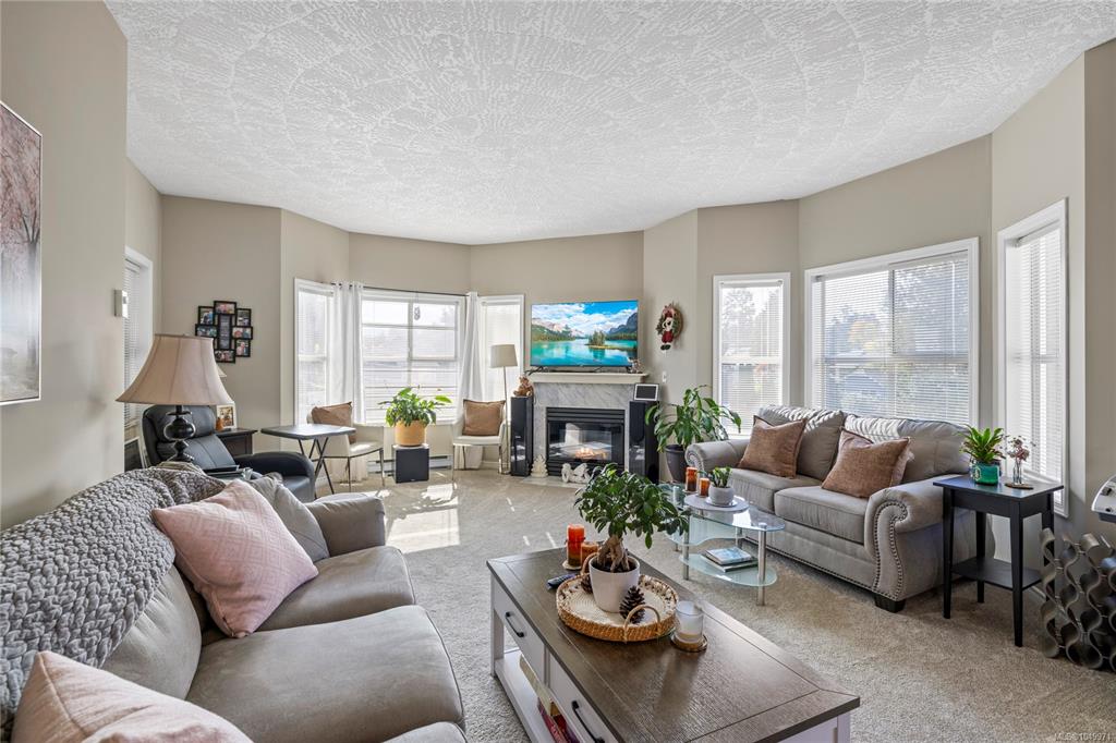 Fourth View of 220 Island Hwy W, Waterford Place, Parksville, BC, V9P 2P3