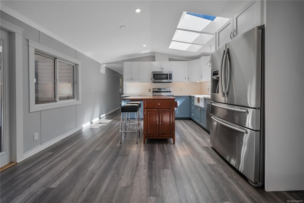 Fifth View of 1320 Englishman River Rd, Errington, BC, V0R 1V0