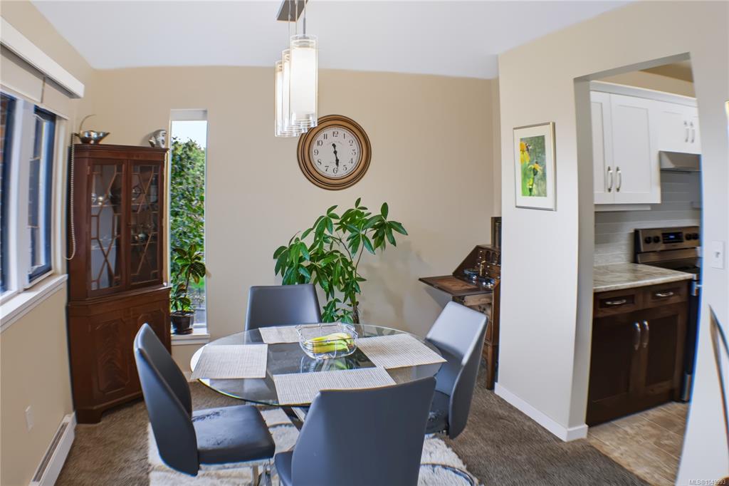 Third View of 103 Gorge Rd E, Victoria, BC, V9A 6Z2