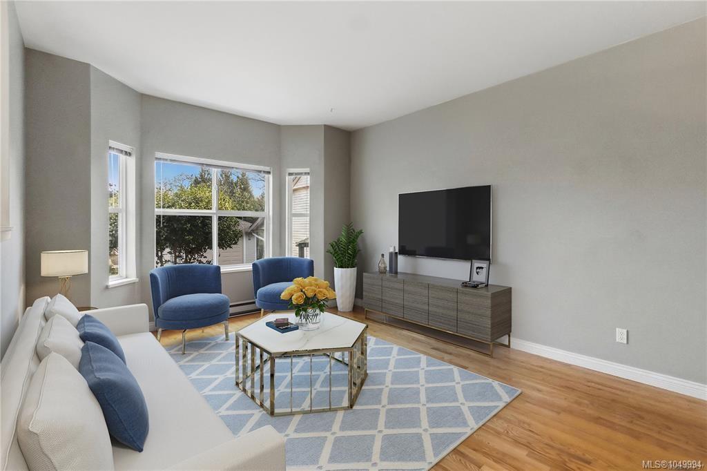 Fifth View of 3633 Cedar Hill Rd, Saanich, BC, V8P 3Z3