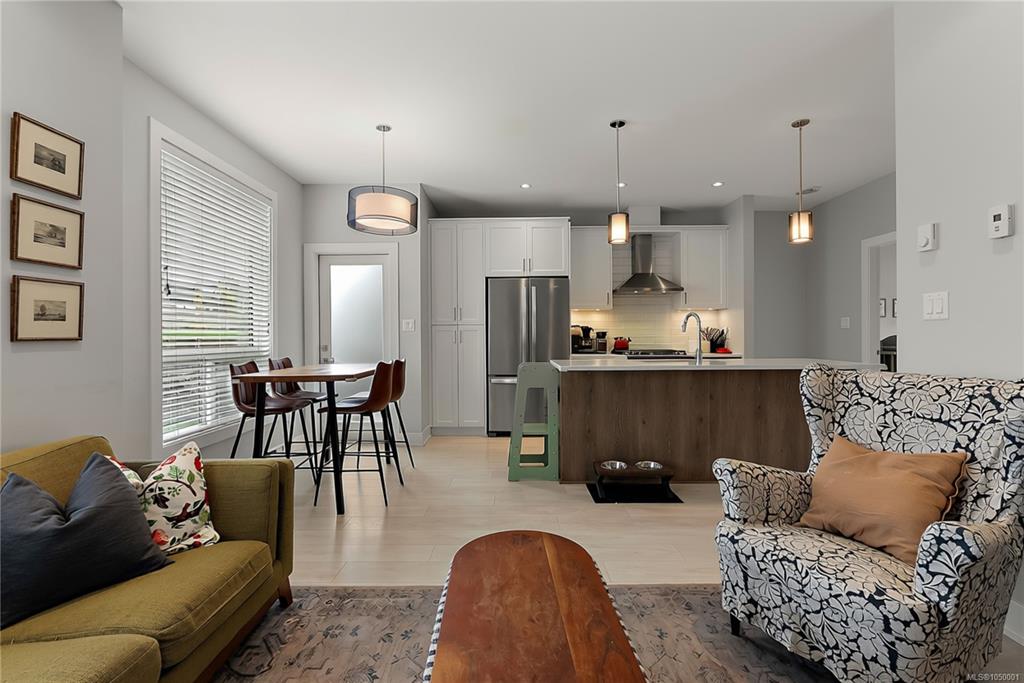 Fifth View of 2805 Lunar Crt, Langford, BC, V9B 4M2