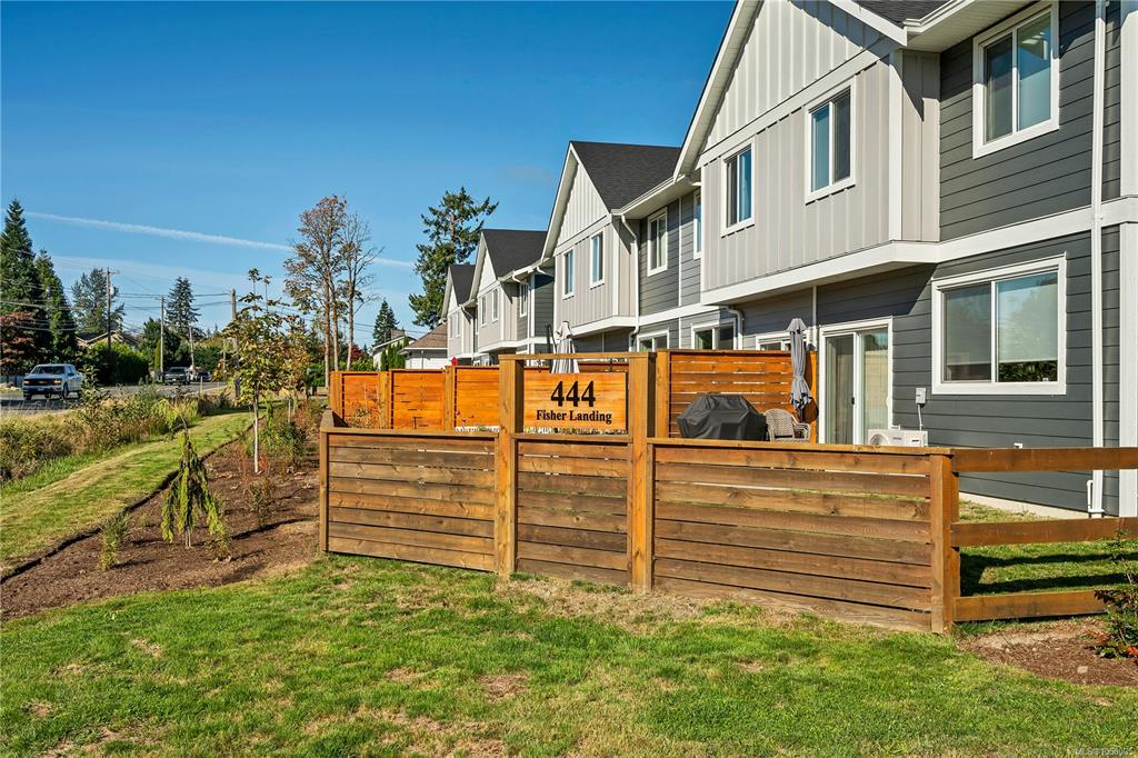 Third View of 444 Fisher Rd, Fisher Landing, Campbell River, BC, V9W 0H8