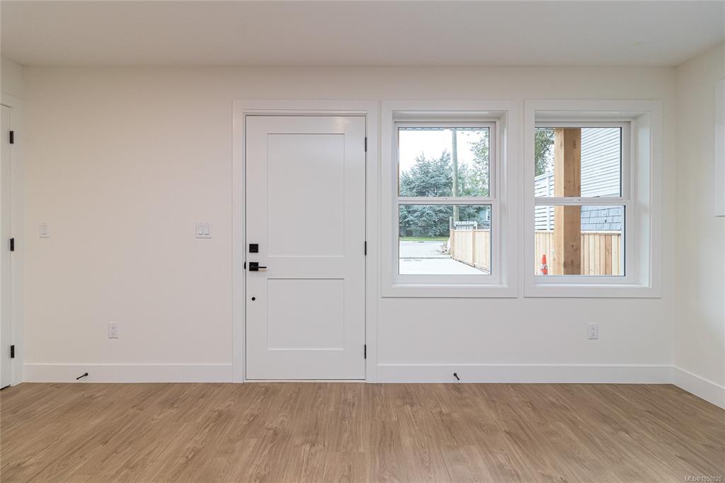 Third View of 2235 Shelbourne St, Victoria, BC, V8R 4L2