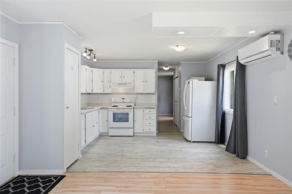 Fifth View of 1359 Cranberry Ave, Nanaimo, BC, V9R 6L5