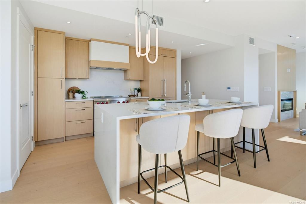 Fifth View of 5229 Cordova Bay Rd, Tiller & Grace, Saanich, BC, V8Y 2L1