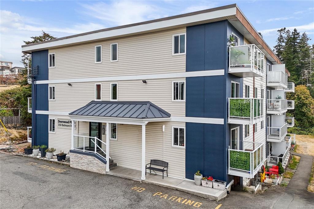 Third View of 350 Belmont Rd, Belmont Park, Colwood, BC, V9C 1B1